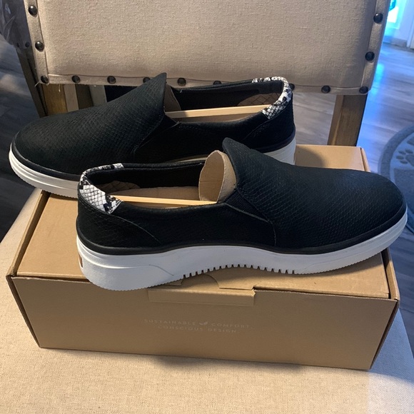 Dr. Scholl's Everywhere Suede Slip-On Platform Sneakers size 9.5 NIB - Picture 2 of 7